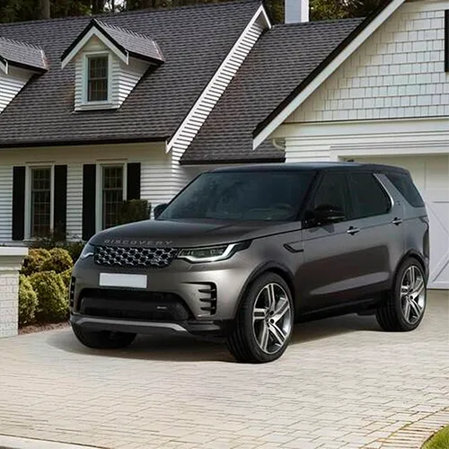 Renting Land Rover Discovery