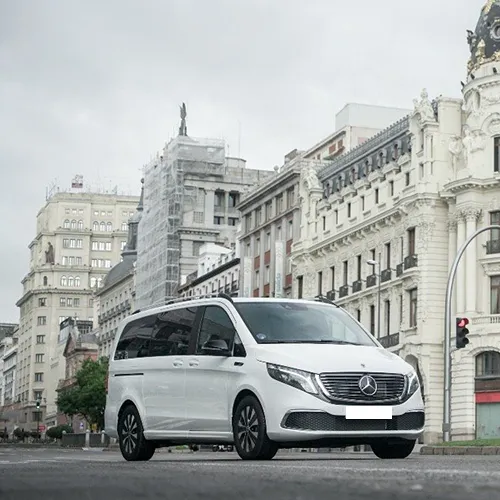 renting mercedes-benz eqv